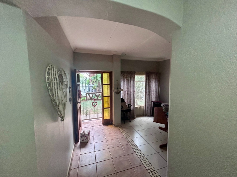 3 Bedroom Property for Sale in Flimieda North West